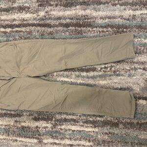 Levi's Men's Olive Chinos
